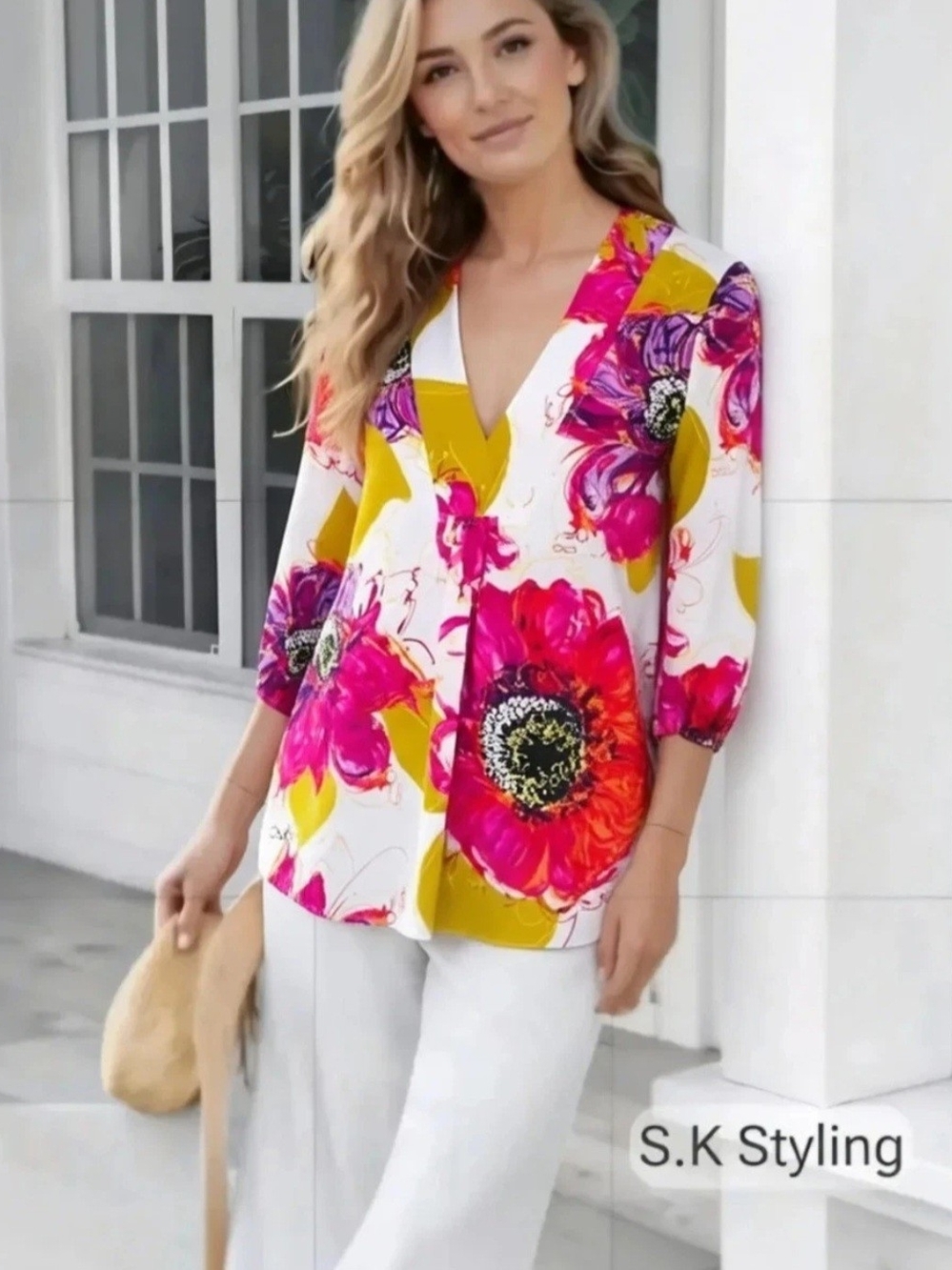 Trina Turk Nanette Bela Roseta 100% Silk Floral Blouse V-Neck M Style #166100 - Picture 3 of 14
